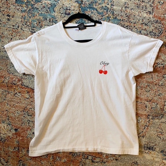 Obey Graphic Tee - Picture 2 of 4